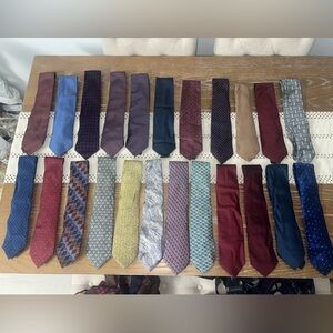 HUGE LOT OF 23 Silk Ties Brook Brothers Makers Banana Republic Metropolitan